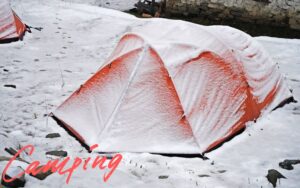 強風や降雪がある冬キャンプでも全く心配いらないおすすめの寒くないテント！