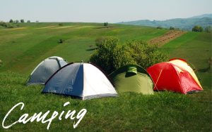 草原キャンプ場に吹く風で飛ばない！強風に強いテントのおすすめ