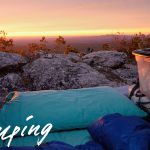 キャンプに行く途中の車内でぐっすり眠れる！車中泊マットのおすすめ