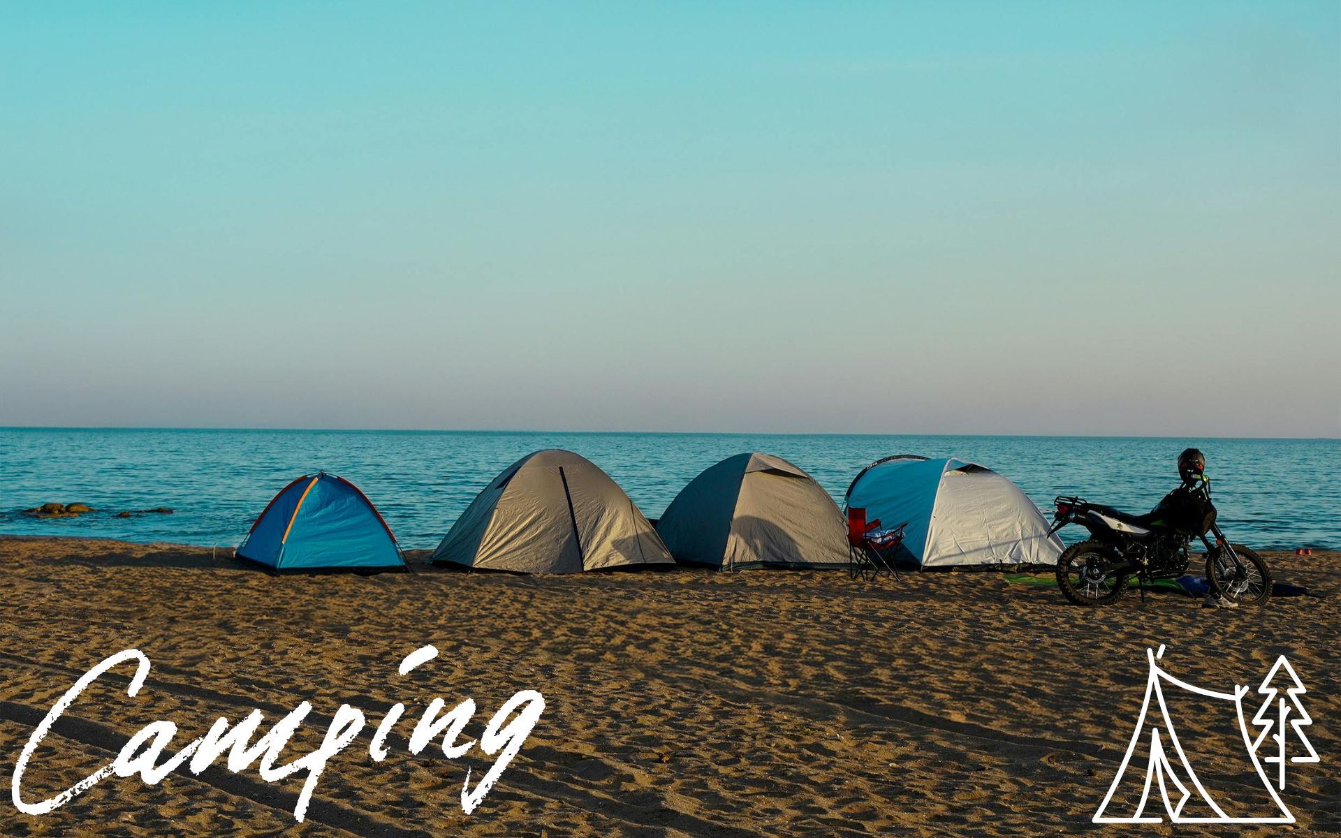 着替えも日差しも強風も心配いらない！海におすすめのテント特集